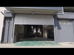 0.8mm 厚さ スラット 標準 電気 ゲート 外部 スチール シャッター 産業用 ローラー ドア